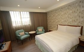 Apollo Hotel